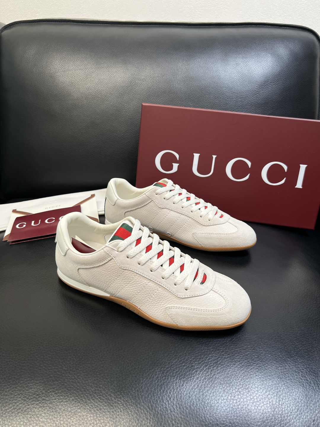 Gucci 高品质 顶级工艺品 古奇 专柜新款原厂配置，意大利进口牛皮面料，进口牛皮内里垫，透气舒适，鞋