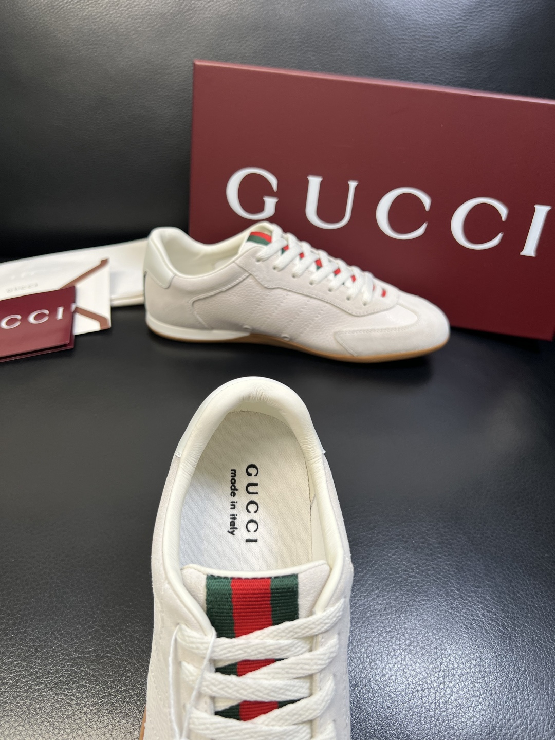 Gucci 高品质 顶级工艺品 古奇 专柜新款原厂配置，意大利进口牛皮面料，进口牛皮内里垫，透气舒适，鞋