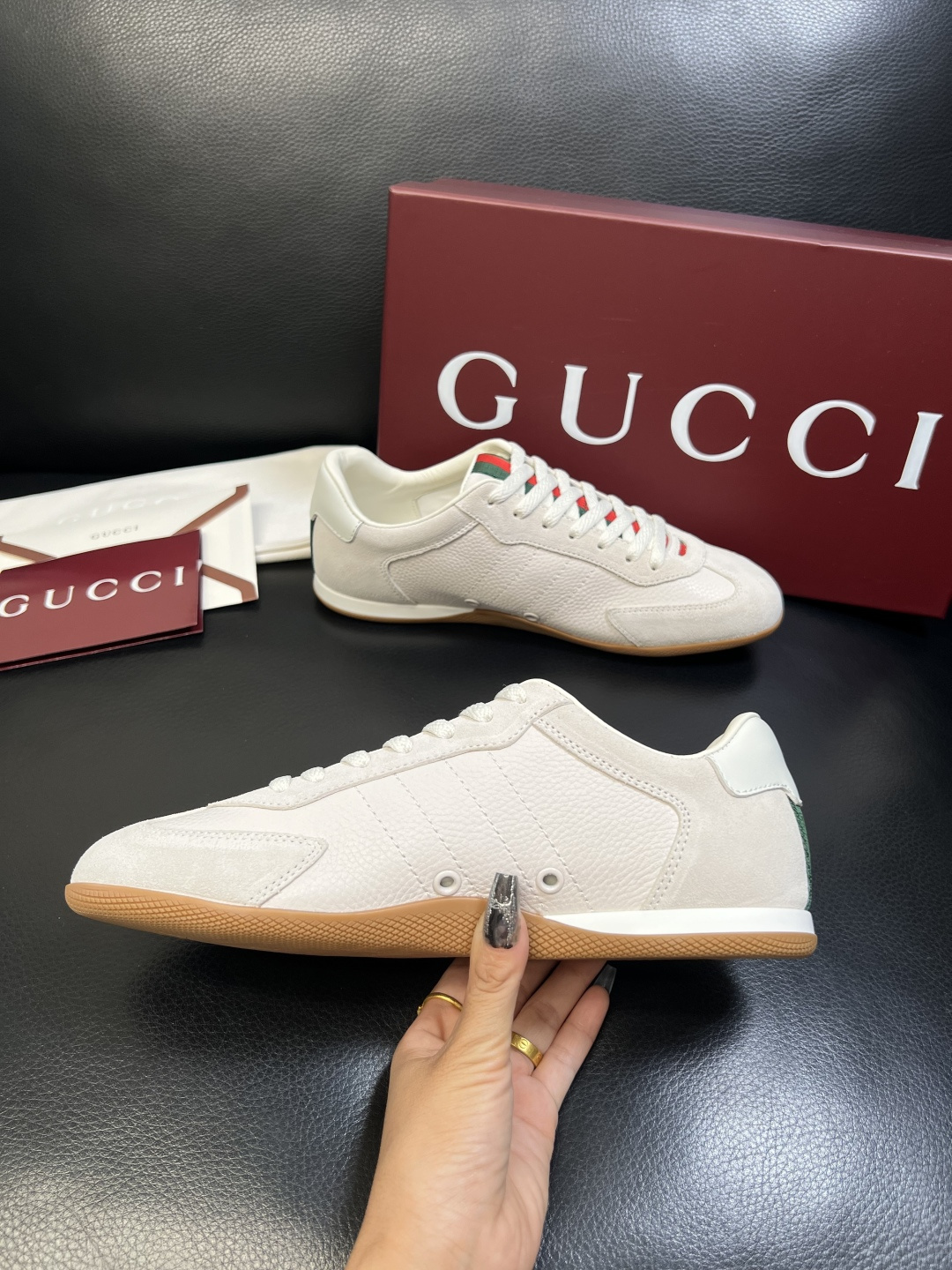 Gucci 高品质 顶级工艺品 古奇 专柜新款原厂配置，意大利进口牛皮面料，进口牛皮内里垫，透气舒适，鞋