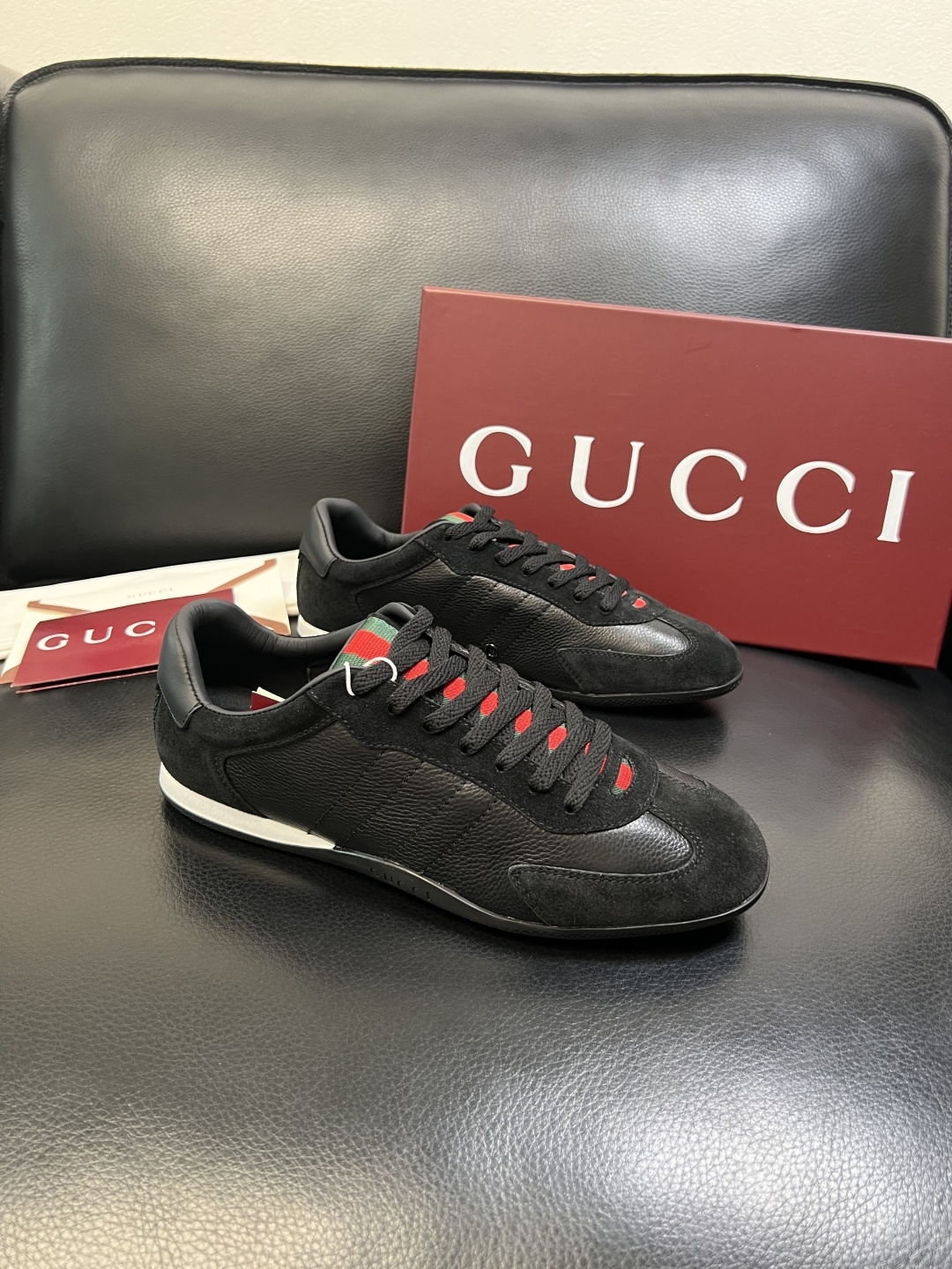 Gucci 高品质 顶级工艺品 古奇 专柜新款原厂配置，意大利进口牛皮面料，进口牛皮内里垫，透气舒适，鞋