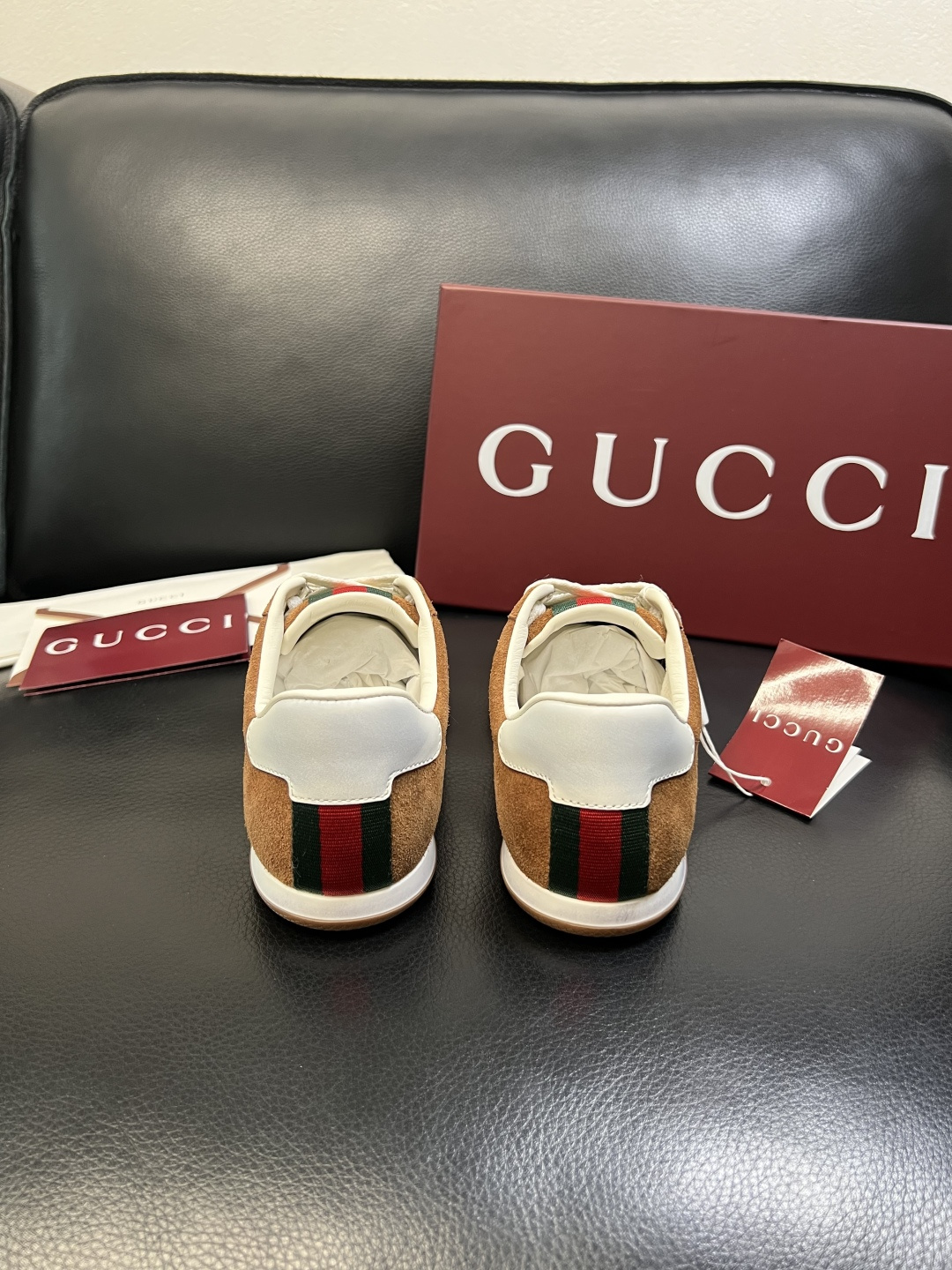 Gucci 高品质 顶级工艺品 古奇 专柜新款原厂配置，意大利进口牛皮面料，进口牛皮内里垫，透气舒适，鞋
