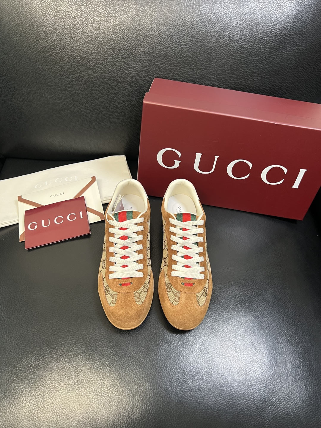 Gucci 高品质 顶级工艺品 古奇 专柜新款原厂配置，意大利进口牛皮面料，进口牛皮内里垫，透气舒适，鞋