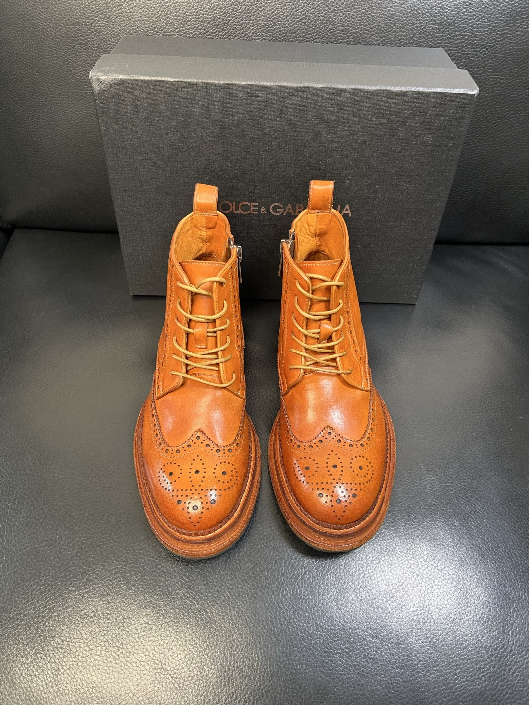 Dolce & Gabbana 高品质 顶级工艺品 杜嘉班纳 爆款专柜新品同步，高帮靴子鞋面意大利进口水