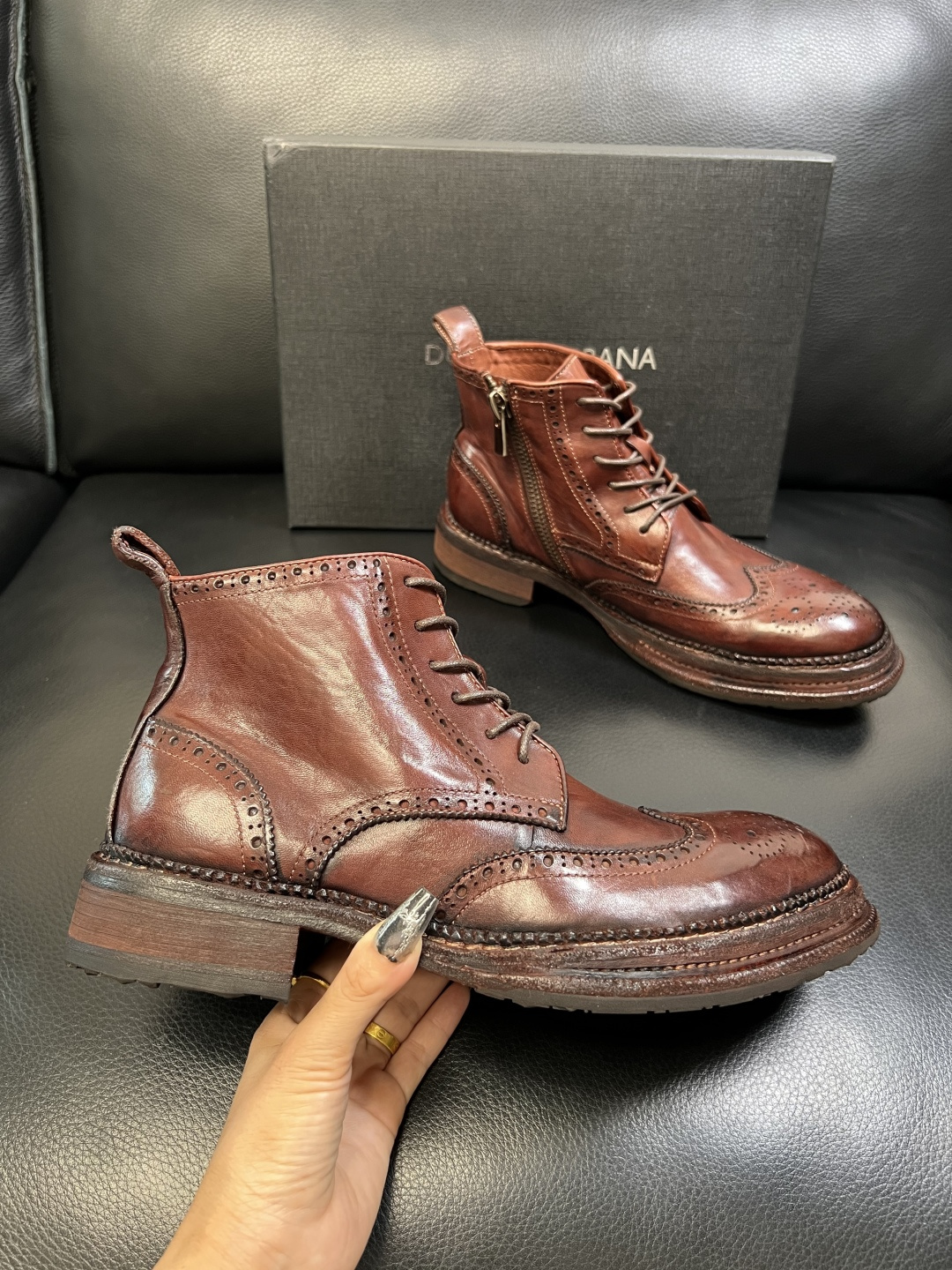 Dolce & Gabbana 高品质 顶级工艺品 杜嘉班纳 爆款专柜新品同步，高帮靴子鞋面意大利进口水