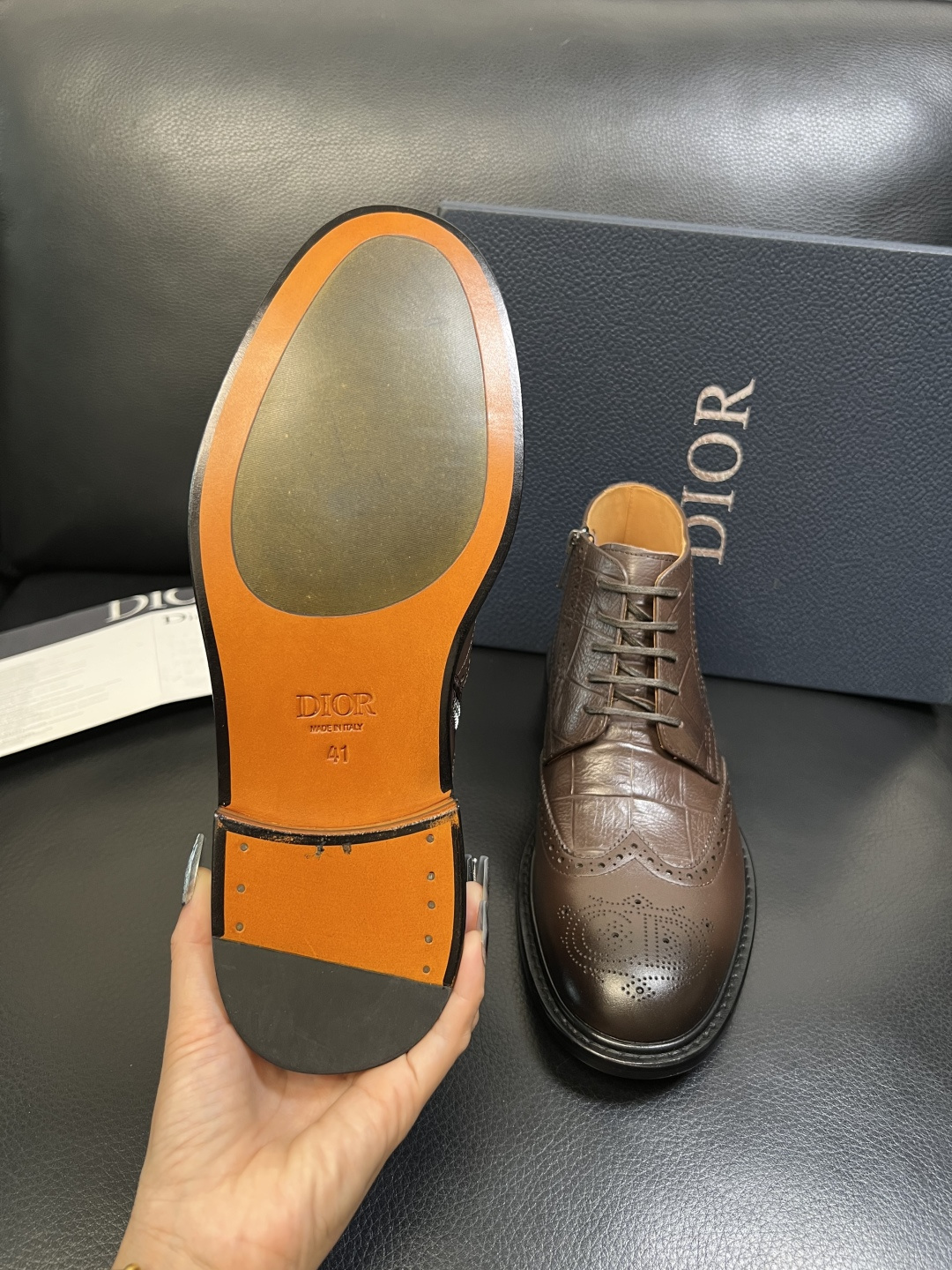 Dior 顶级工艺品 迪奥 靴子高帮专柜同步 原厂配置，意大利进口原版牛皮面料，透气舒适进口水染牛里垫，