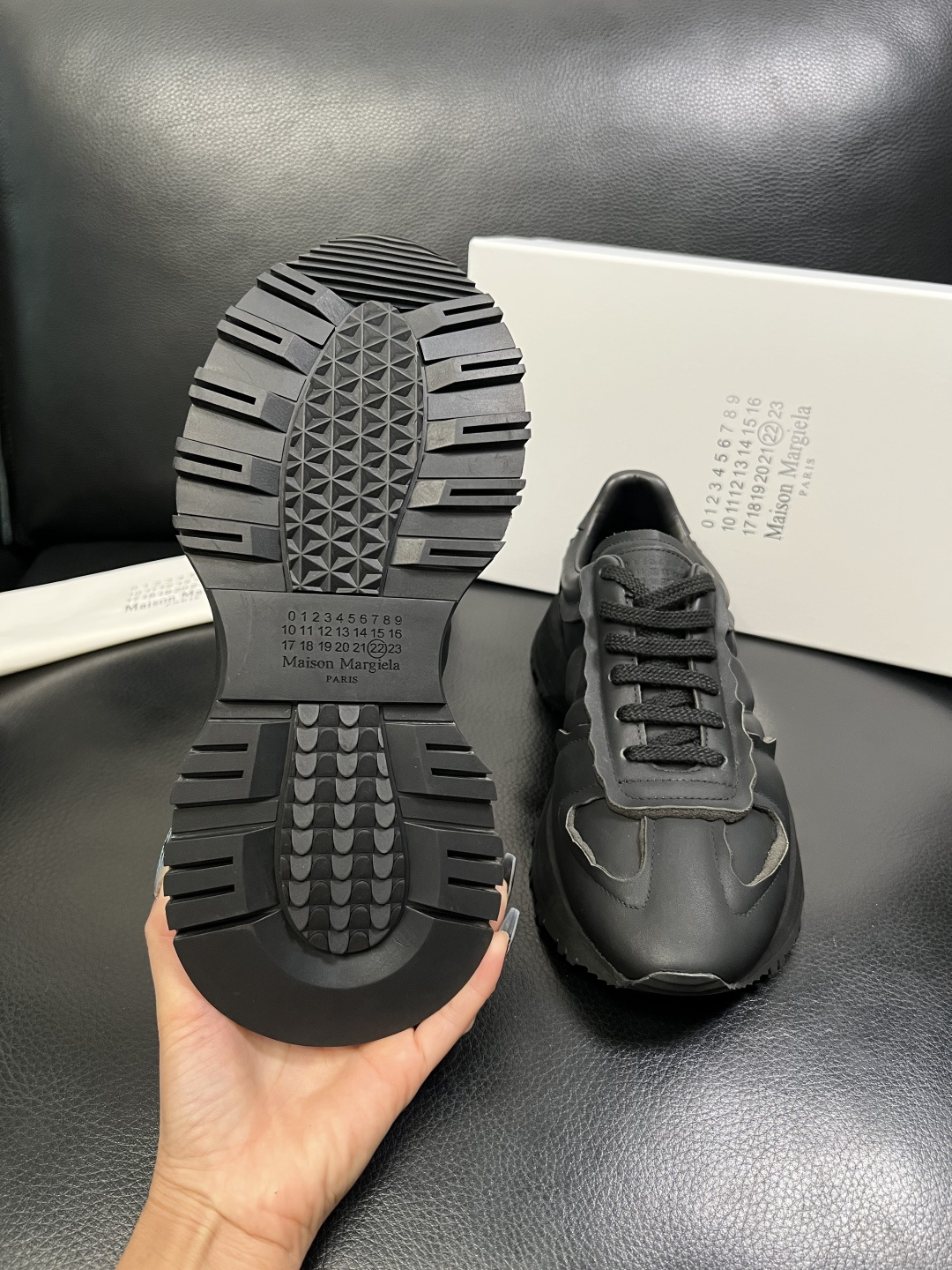 Maison Margiela 高品质 顶级工艺品 梅森马吉拉 专柜同原厂配置 ，鞋面意大利进口牛皮面料