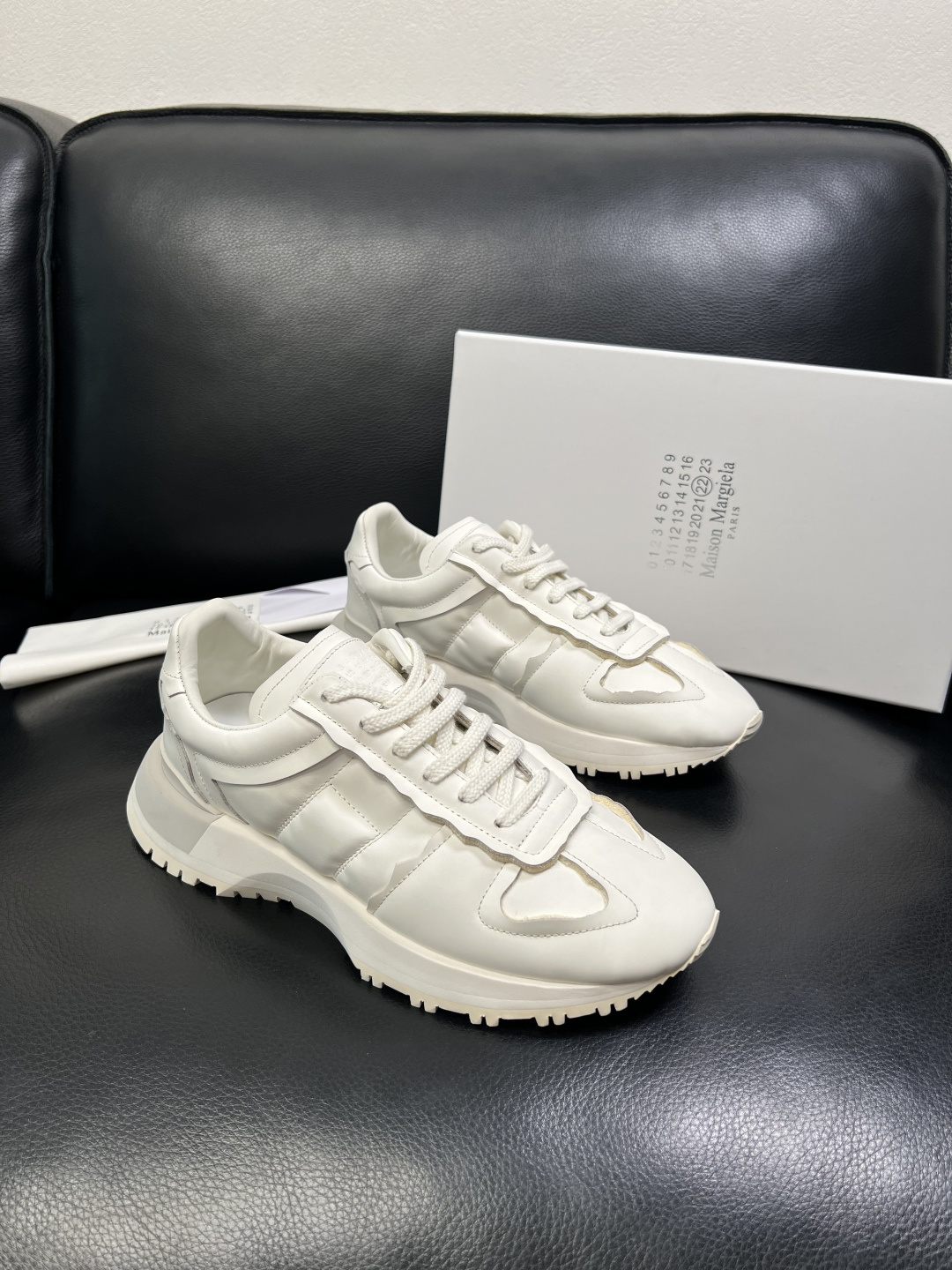 Maison Margiela 高品质 顶级工艺品 梅森马吉拉 专柜同原厂配置 ，鞋面意大利进口牛皮面料