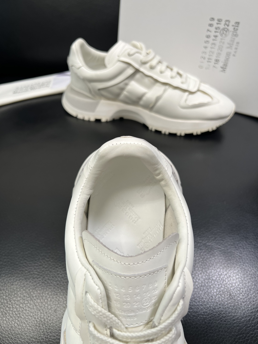 Maison Margiela 高品质 顶级工艺品 梅森马吉拉 专柜同原厂配置 ，鞋面意大利进口牛皮面料