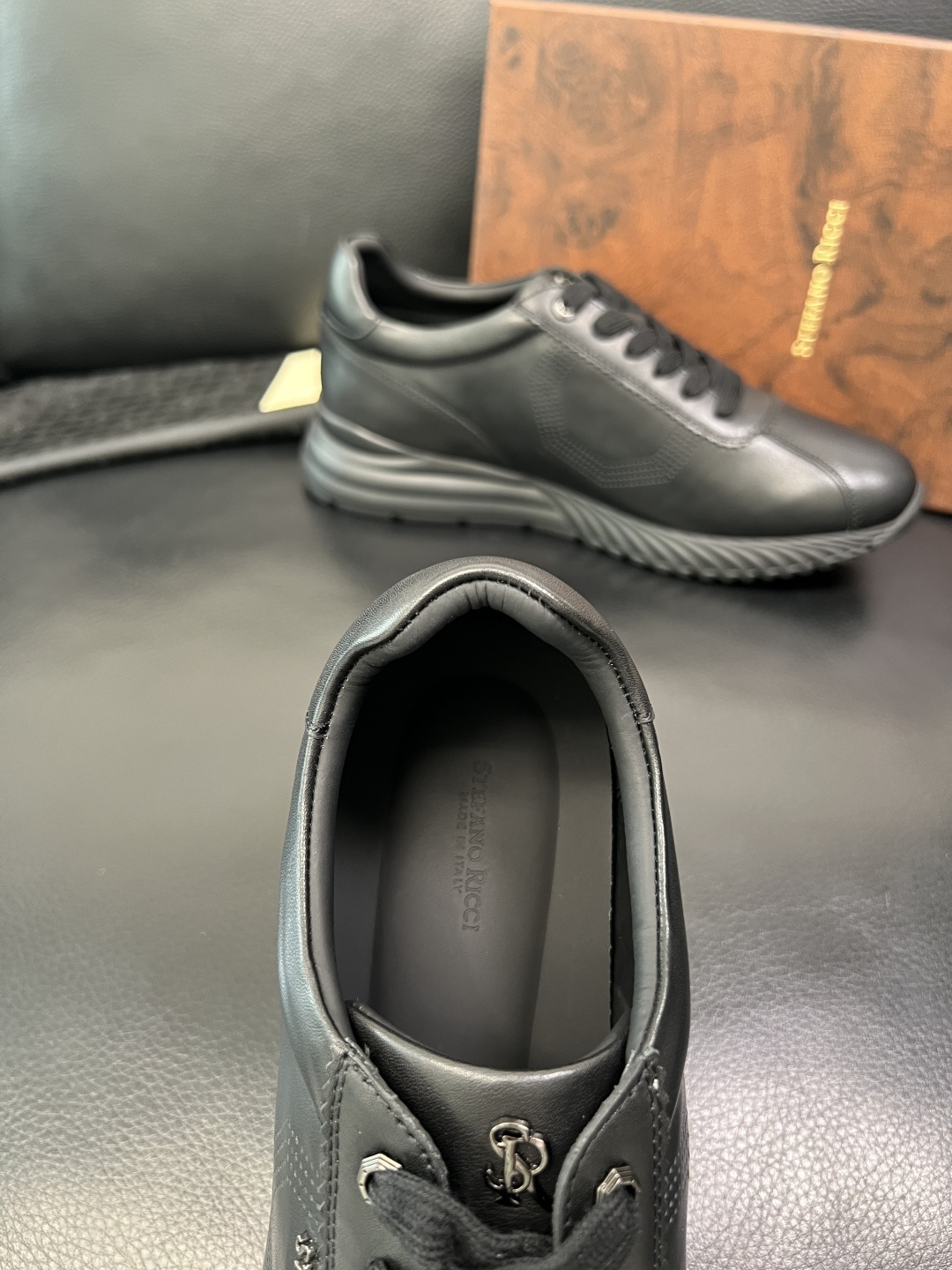 StefanoRicci 高品质 顶级工艺品 史蒂芬 劳尼治 专柜新品同步，鞋面意大利进口牛皮面料，进口