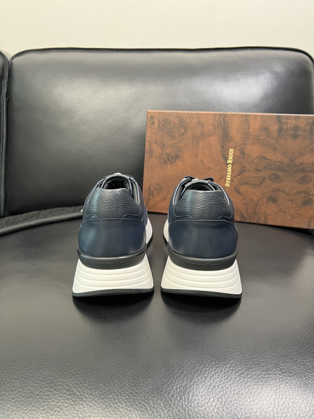 StefanoRicci 高品质 顶级工艺品 史蒂芬 劳尼治 专柜新品同步，鞋面意大利进口牛皮面料，进口