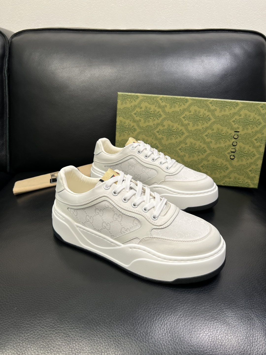 Gucci 高品质 顶级工艺品 古奇 专柜新款原厂配置，意大利进口牛皮拼布面料，进口牛皮内里垫，透气舒适