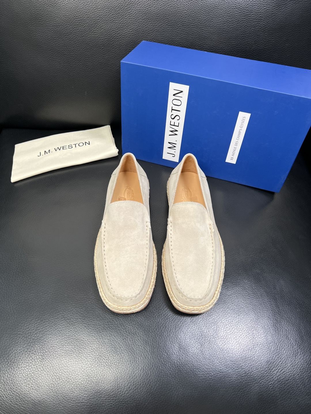 ⚠️只换码不退⚠️ J.M.WESTON 高品质 顶级工艺品 专柜新品同步，鞋面意大利进口牛皮拼布面料，