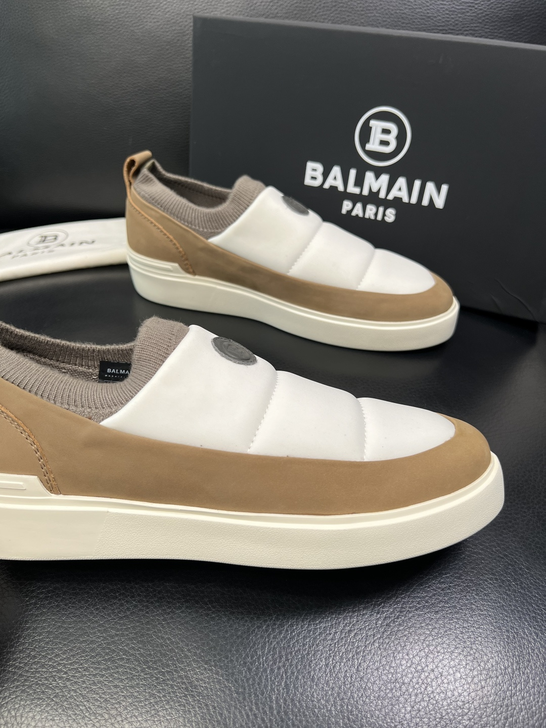 ⚠️只换码不退⚠️ BALMAIN 高品质 巴尔曼 顶级工艺品 专柜新品同步，鞋面意大利进口牛皮拼布面料