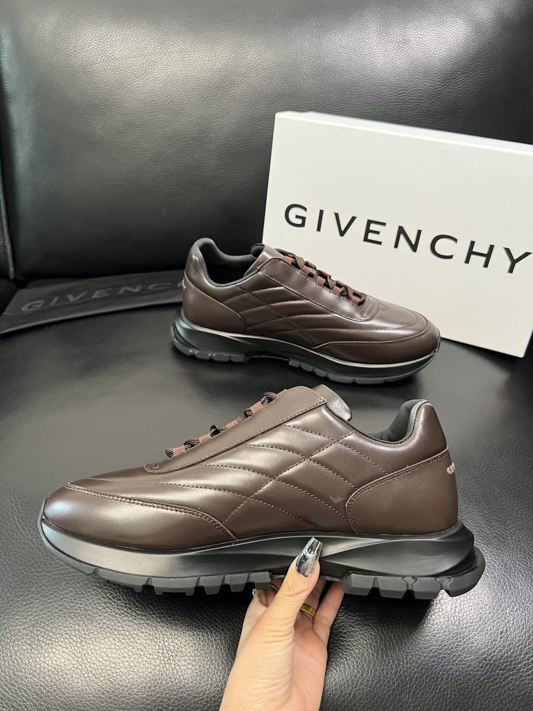 ⚠️只换码不退⚠️ Givenchy 高品质 纪梵希 顶级工艺品 专柜新品同步，鞋面意大利进口牛皮拼布面