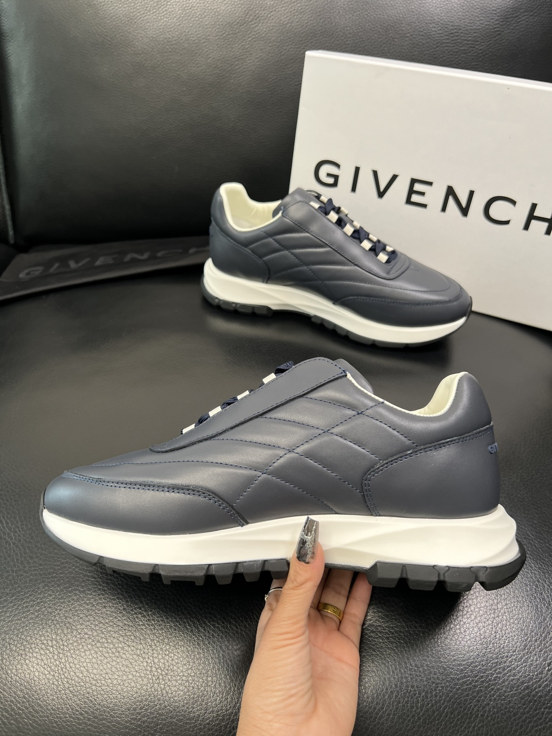 ⚠️只换码不退⚠️ Givenchy 高品质 纪梵希 顶级工艺品 专柜新品同步，鞋面意大利进口牛皮拼布面