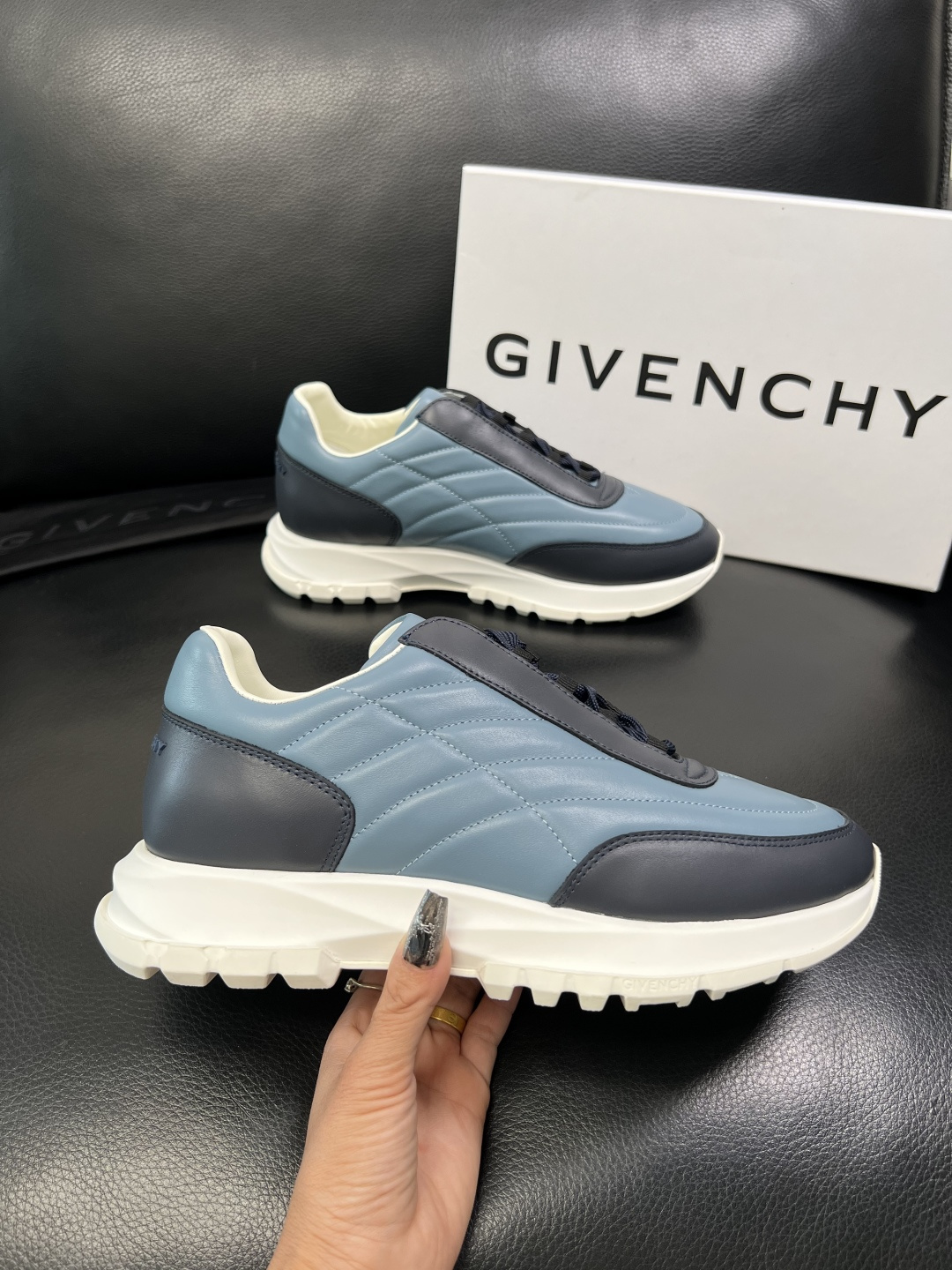 ⚠️只换码不退⚠️ Givenchy 高品质 纪梵希 顶级工艺品 专柜新品同步，鞋面意大利进口牛皮拼布面