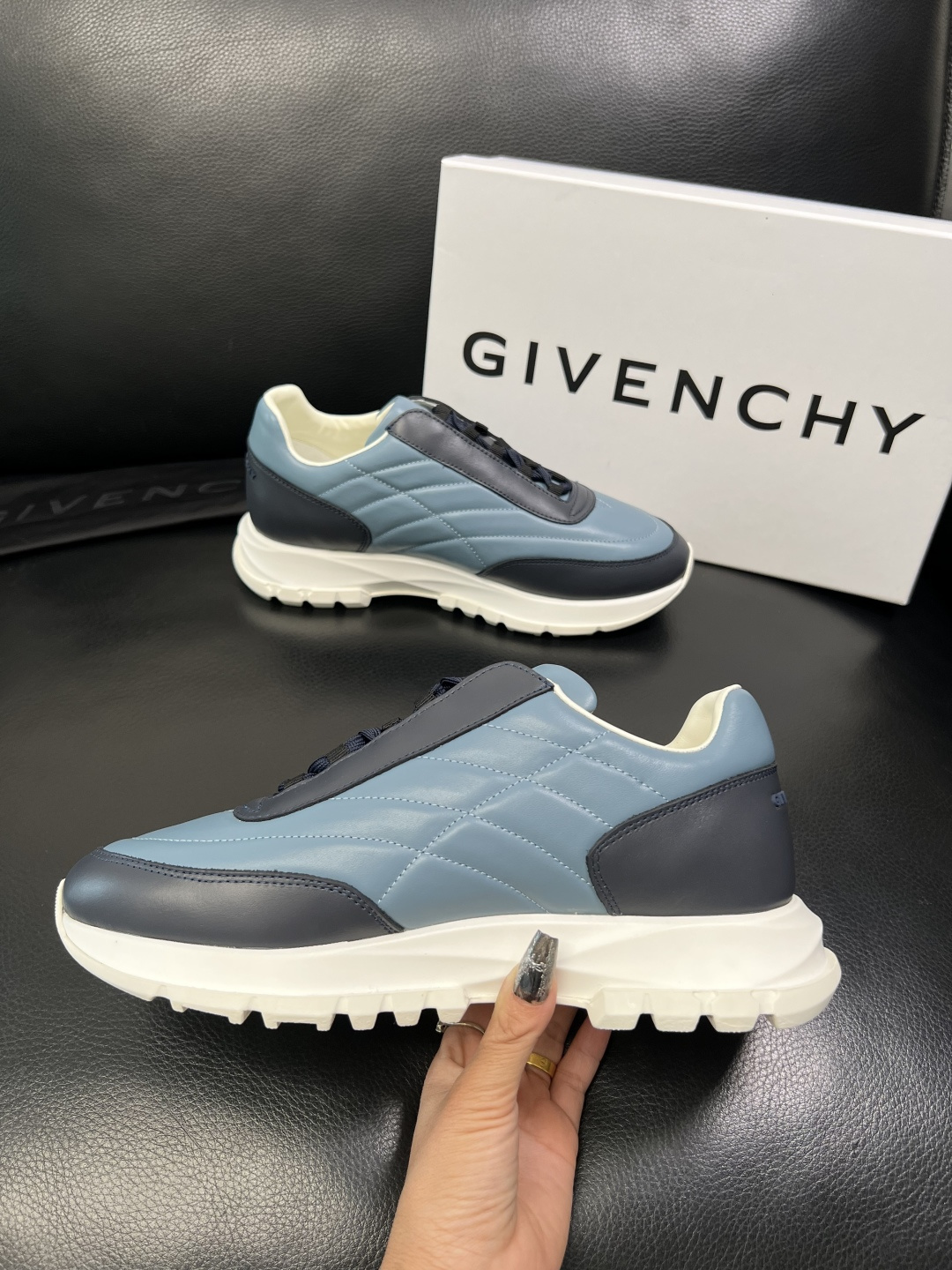 ⚠️只换码不退⚠️ Givenchy 高品质 纪梵希 顶级工艺品 专柜新品同步，鞋面意大利进口牛皮拼布面