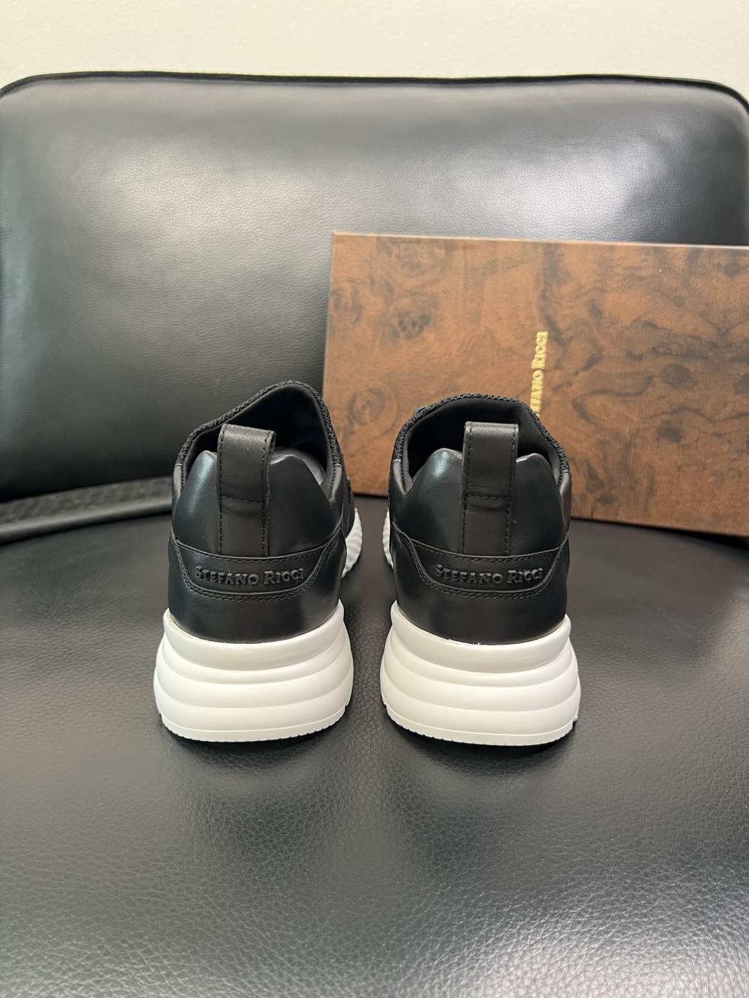 StefanoRicci 高品质 顶级工艺品 史蒂芬 劳尼治 专柜新品同步，鞋面意大利进口牛皮面料，进口