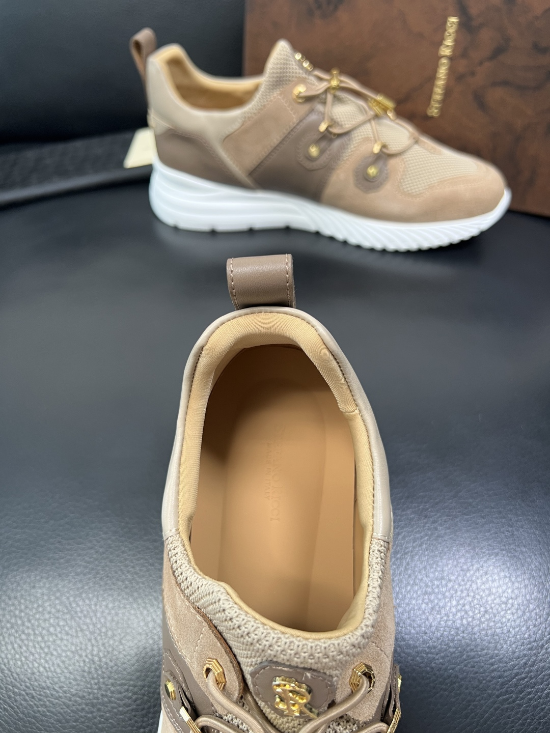 StefanoRicci 高品质 顶级工艺品 史蒂芬 劳尼治 专柜新品同步，鞋面意大利进口牛皮面料，进口