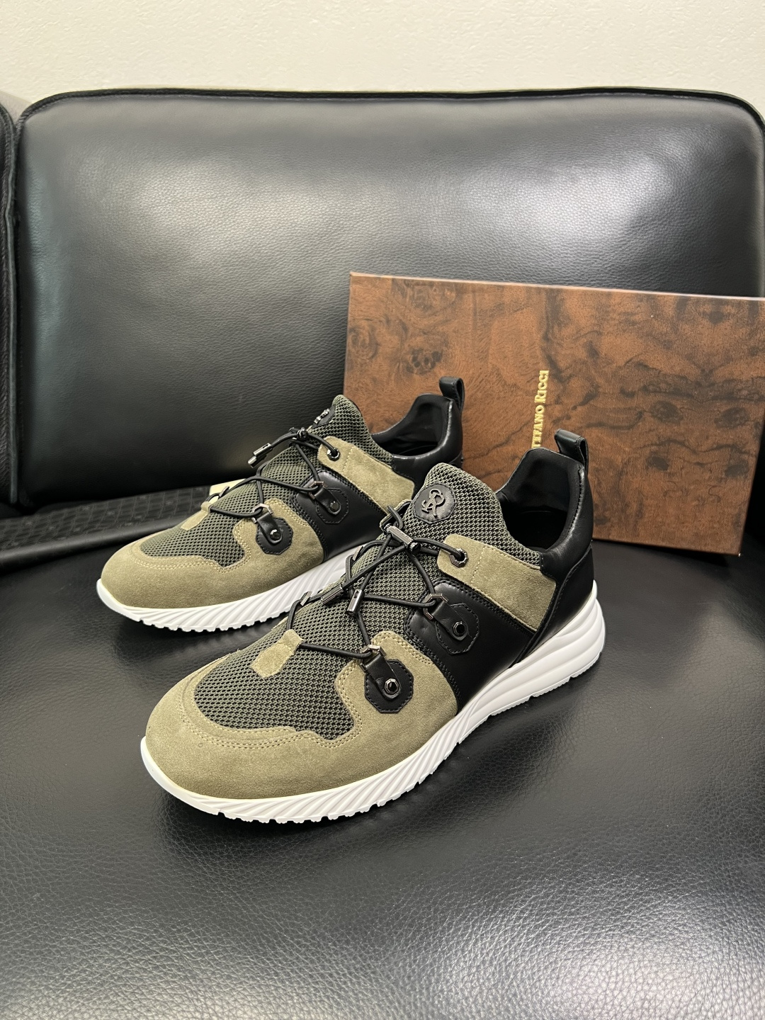 StefanoRicci 高品质 顶级工艺品 史蒂芬 劳尼治 专柜新品同步，鞋面意大利进口牛皮面料，进口