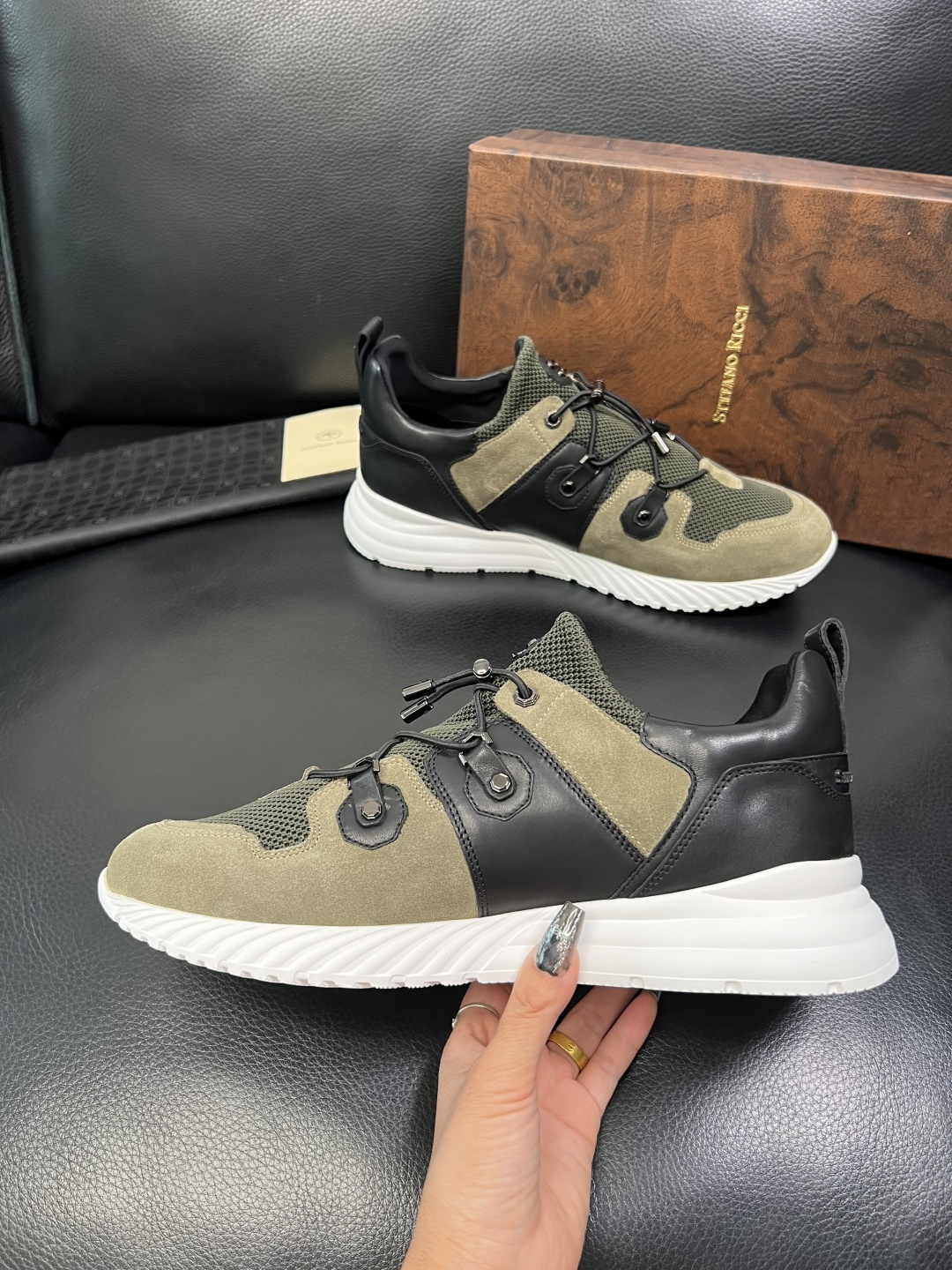 StefanoRicci 高品质 顶级工艺品 史蒂芬 劳尼治 专柜新品同步，鞋面意大利进口牛皮面料，进口