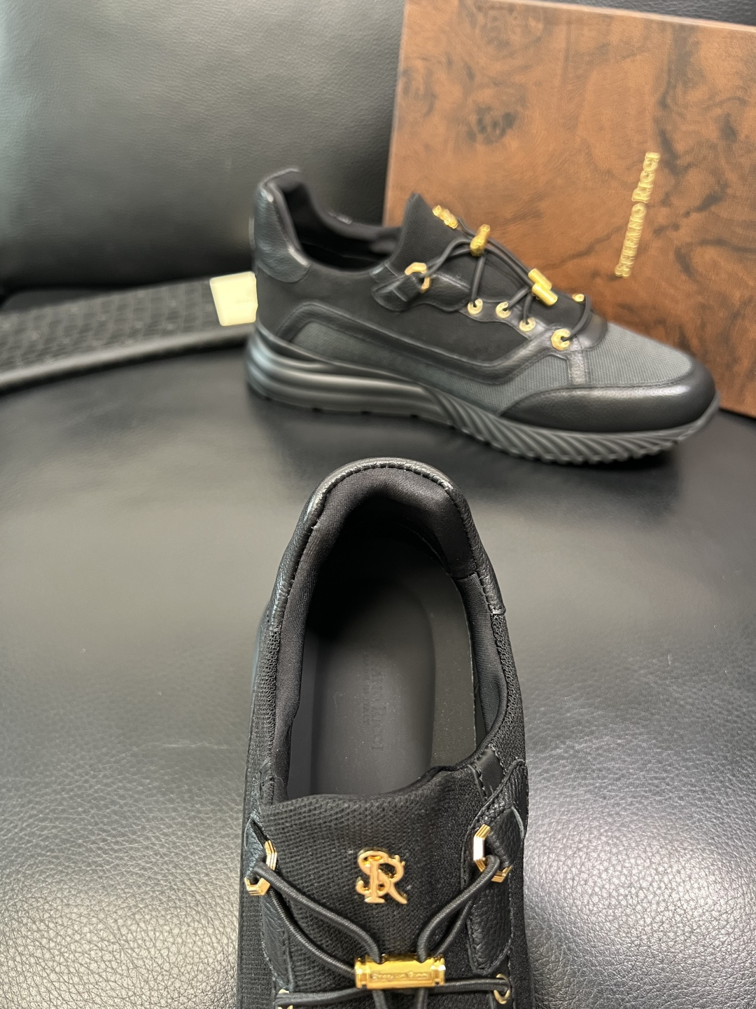 StefanoRicci 高品质 顶级工艺品 史蒂芬 劳尼治 专柜新品同步，鞋面意大利进口牛皮面料，进口