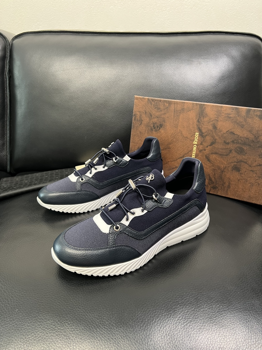 StefanoRicci 高品质 顶级工艺品 史蒂芬 劳尼治 专柜新品同步，鞋面意大利进口牛皮面料，进口