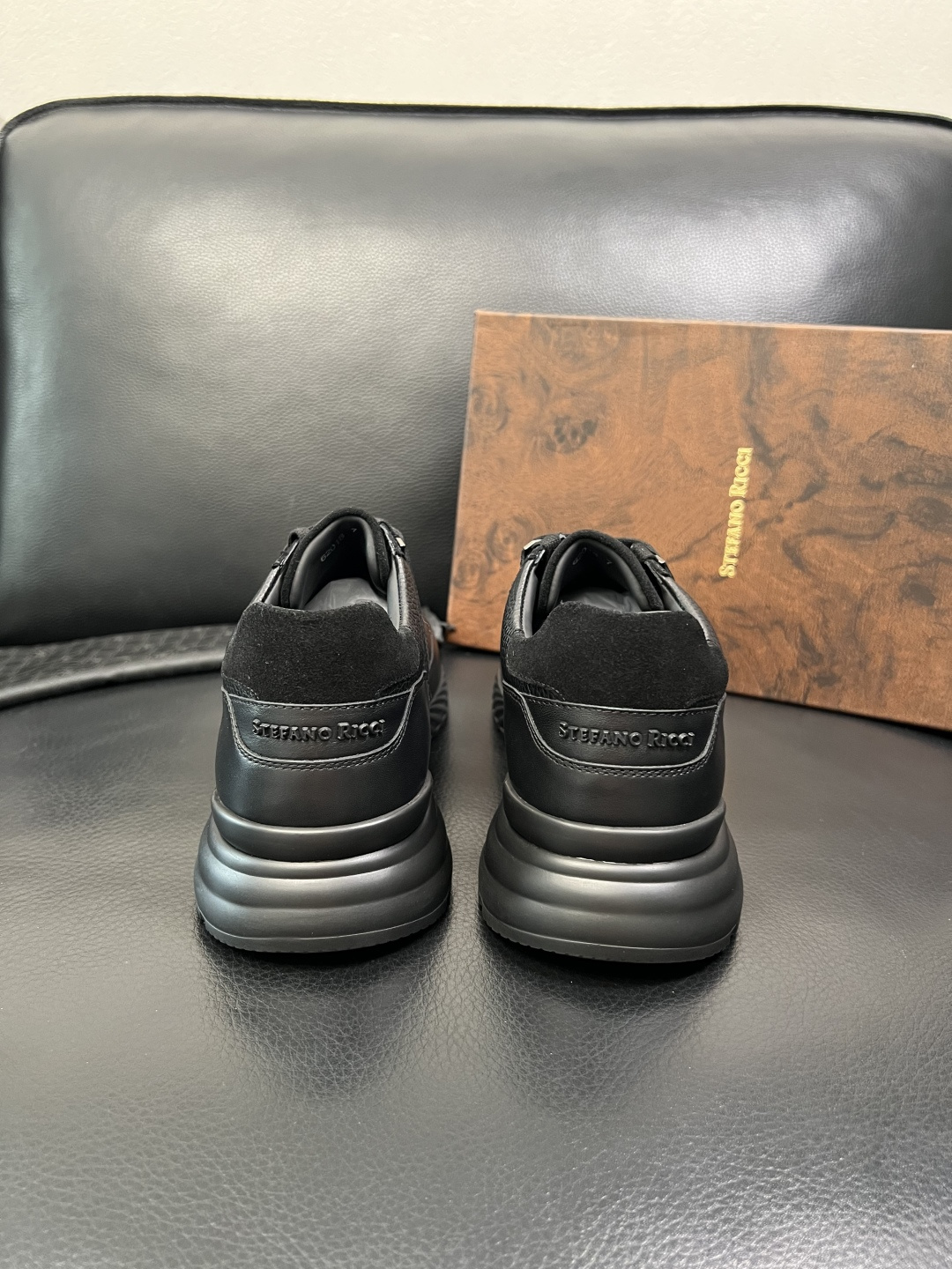 StefanoRicci 高品质 顶级工艺品 史蒂芬 劳尼治 专柜新品同步，鞋面意大利进口牛皮面料，进口