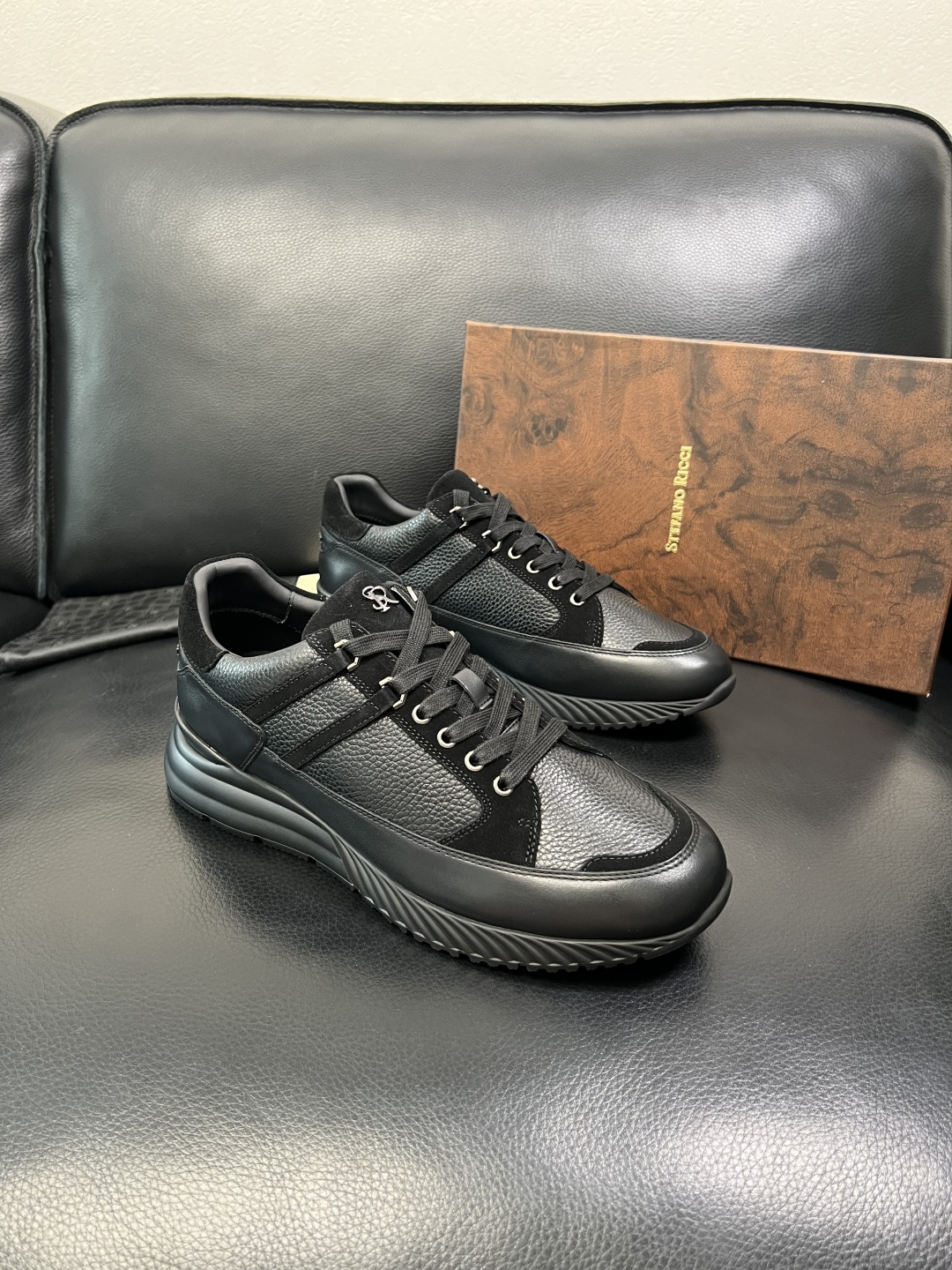 StefanoRicci 高品质 顶级工艺品 史蒂芬 劳尼治 专柜新品同步，鞋面意大利进口牛皮面料，进口