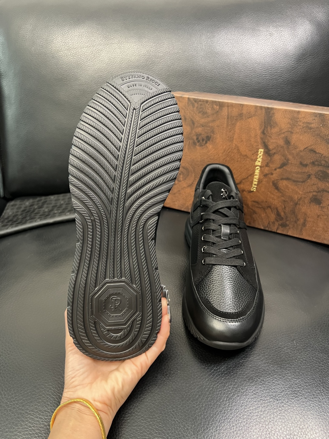 StefanoRicci 高品质 顶级工艺品 史蒂芬 劳尼治 专柜新品同步，鞋面意大利进口牛皮面料，进口