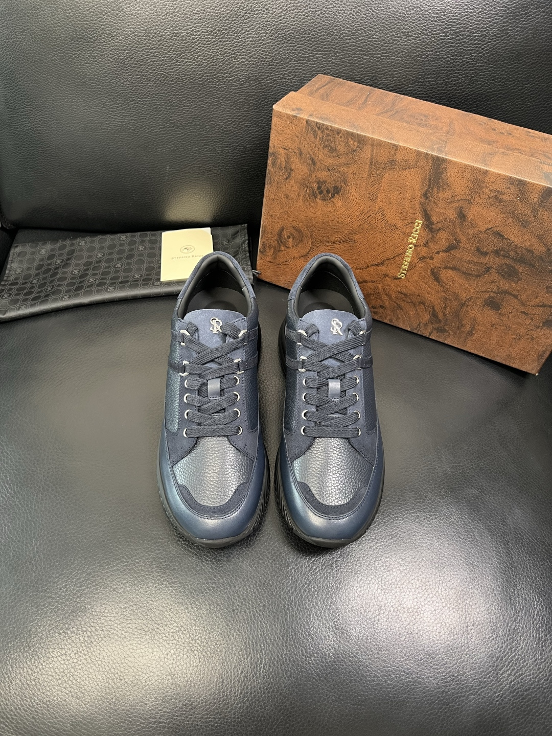 StefanoRicci 高品质 顶级工艺品 史蒂芬 劳尼治 专柜新品同步，鞋面意大利进口牛皮面料，进口