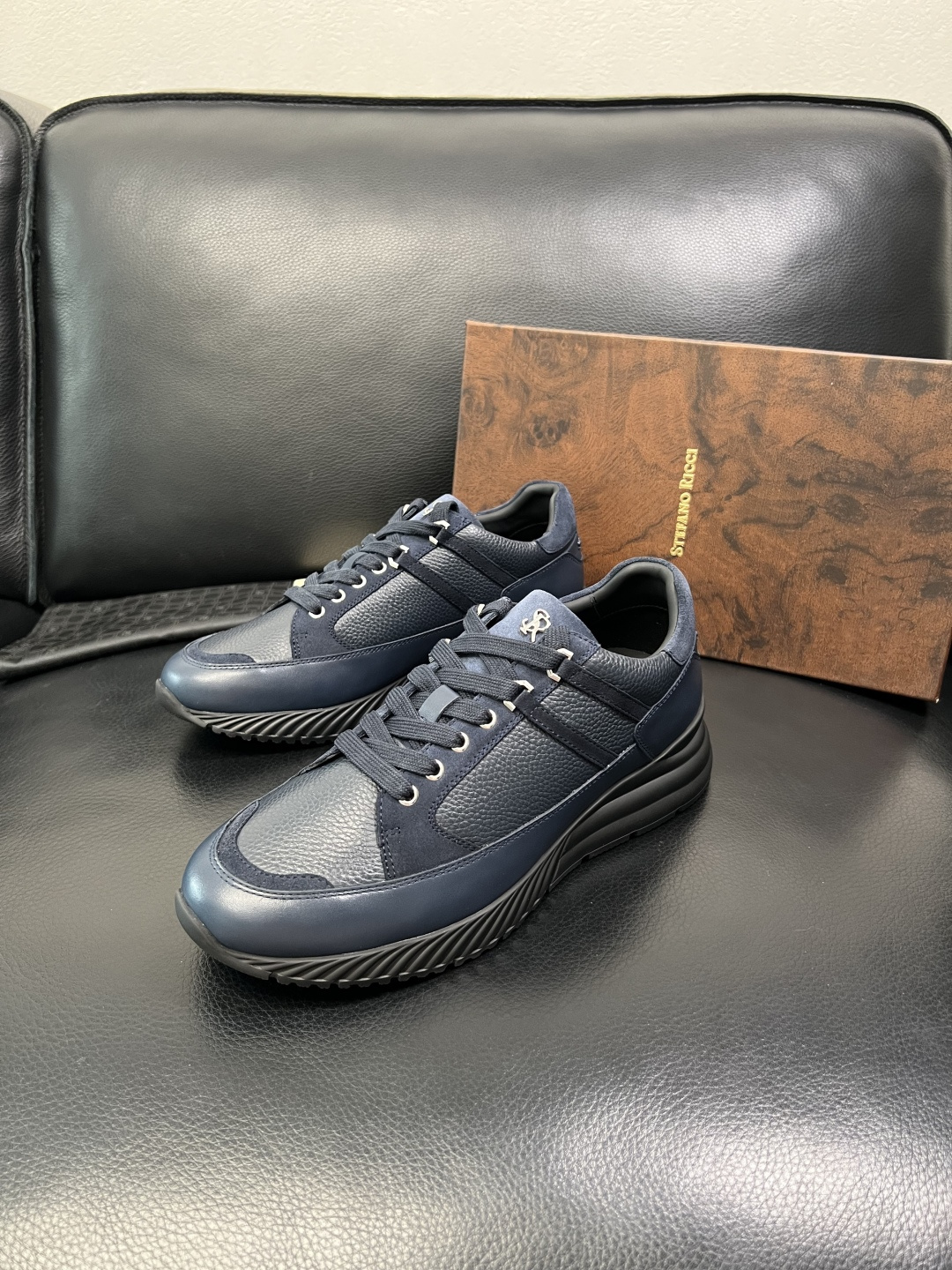 StefanoRicci 高品质 顶级工艺品 史蒂芬 劳尼治 专柜新品同步，鞋面意大利进口牛皮面料，进口