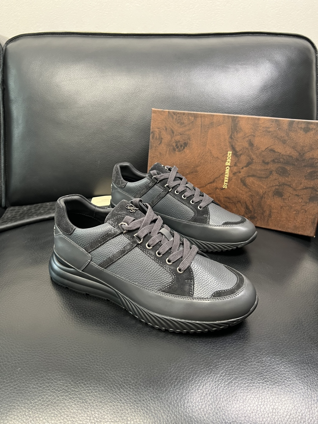 StefanoRicci 高品质 顶级工艺品 史蒂芬 劳尼治 专柜新品同步，鞋面意大利进口牛皮面料，进口