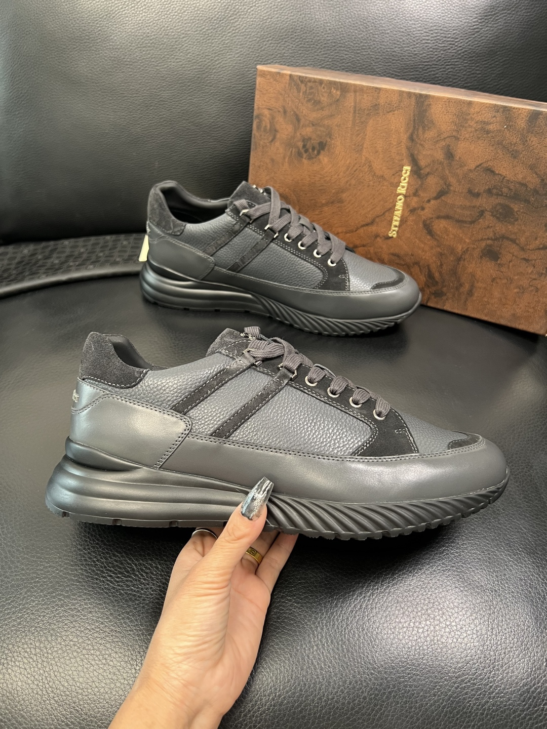 StefanoRicci 高品质 顶级工艺品 史蒂芬 劳尼治 专柜新品同步，鞋面意大利进口牛皮面料，进口