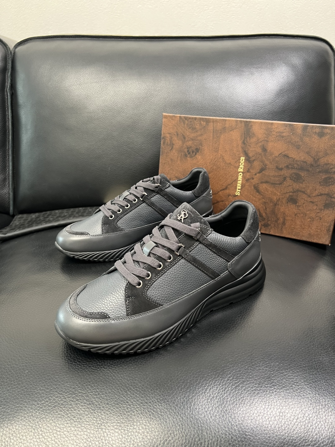 StefanoRicci 高品质 顶级工艺品 史蒂芬 劳尼治 专柜新品同步，鞋面意大利进口牛皮面料，进口