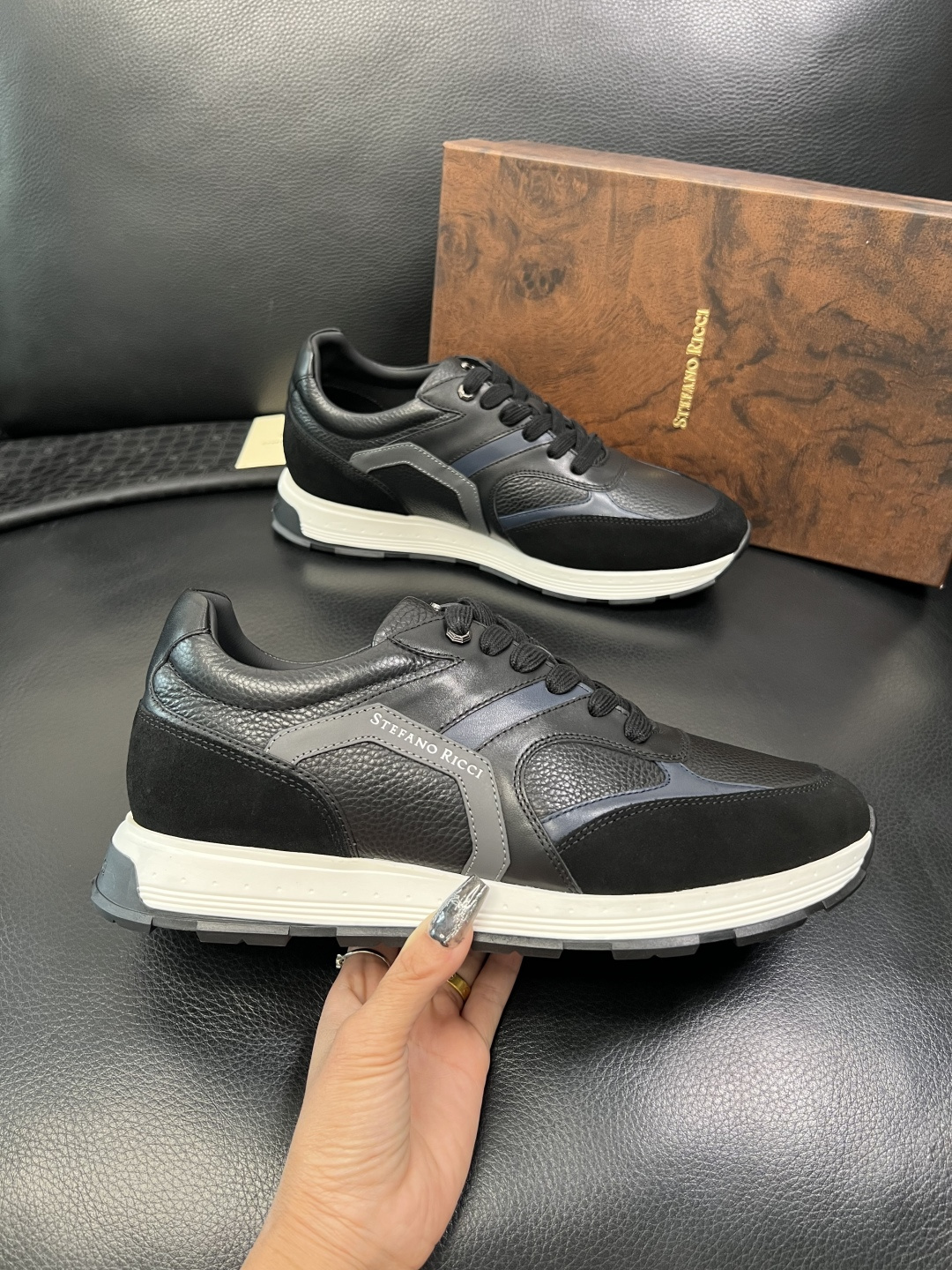 StefanoRicci 高品质 顶级工艺品 史蒂芬 劳尼治 专柜新品同步，鞋面意大利进口牛皮面料，进口