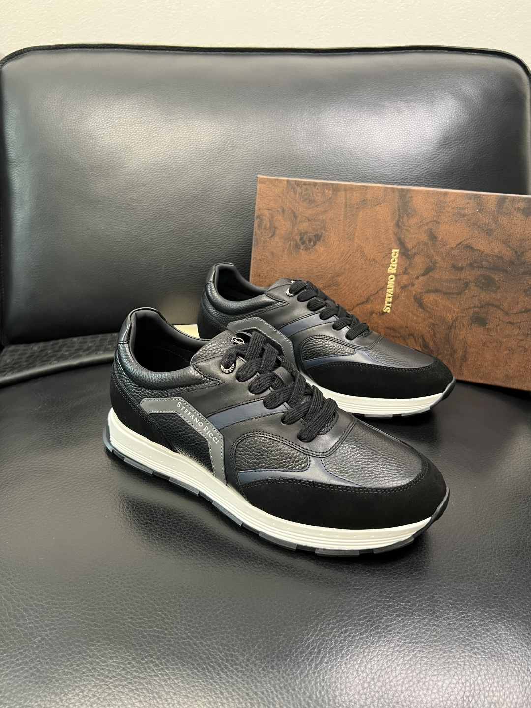 StefanoRicci 高品质 顶级工艺品 史蒂芬 劳尼治 专柜新品同步，鞋面意大利进口牛皮面料，进口