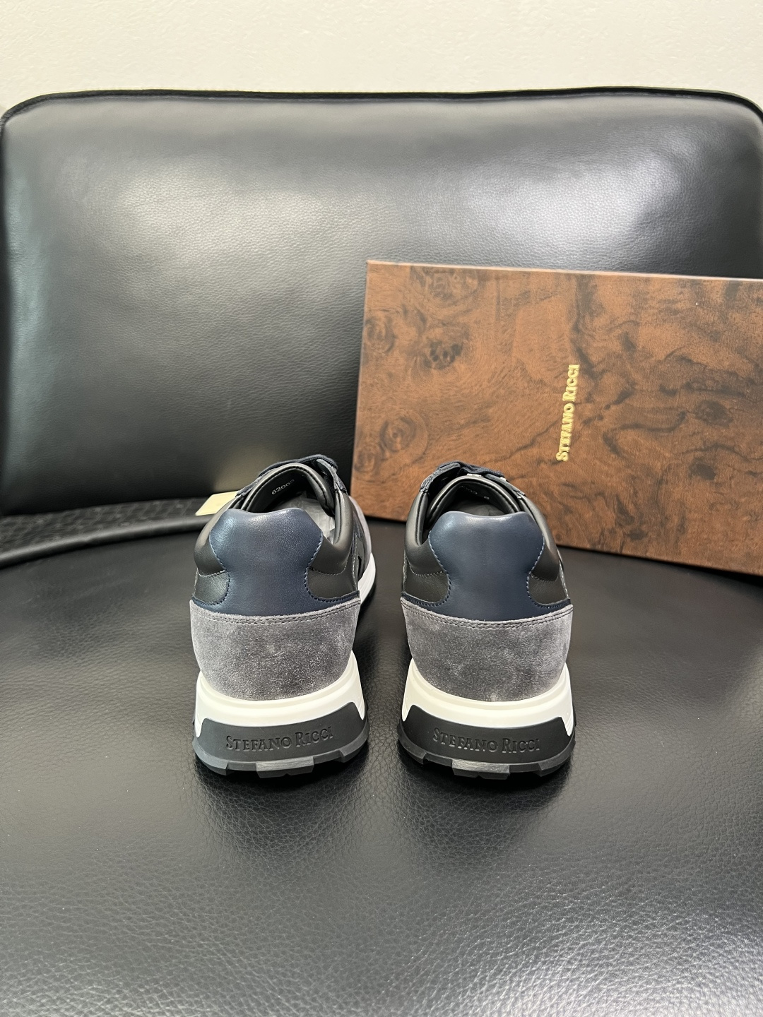 StefanoRicci 高品质 顶级工艺品 史蒂芬 劳尼治 专柜新品同步，鞋面意大利进口牛皮面料，进口