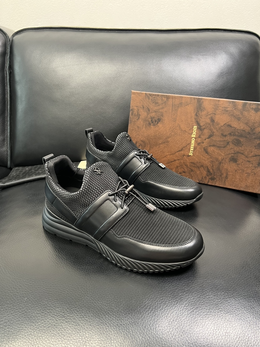 StefanoRicci 高品质 顶级工艺品 史蒂芬 劳尼治 专柜新品同步，鞋面意大利进口牛皮面料，进口