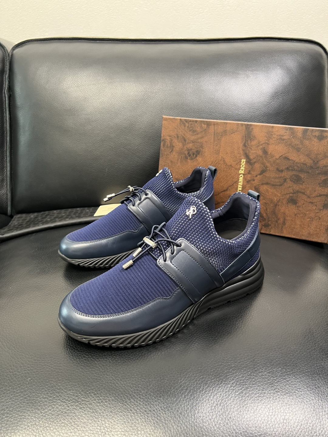 StefanoRicci 高品质 顶级工艺品 史蒂芬 劳尼治 专柜新品同步，鞋面意大利进口牛皮面料，进口