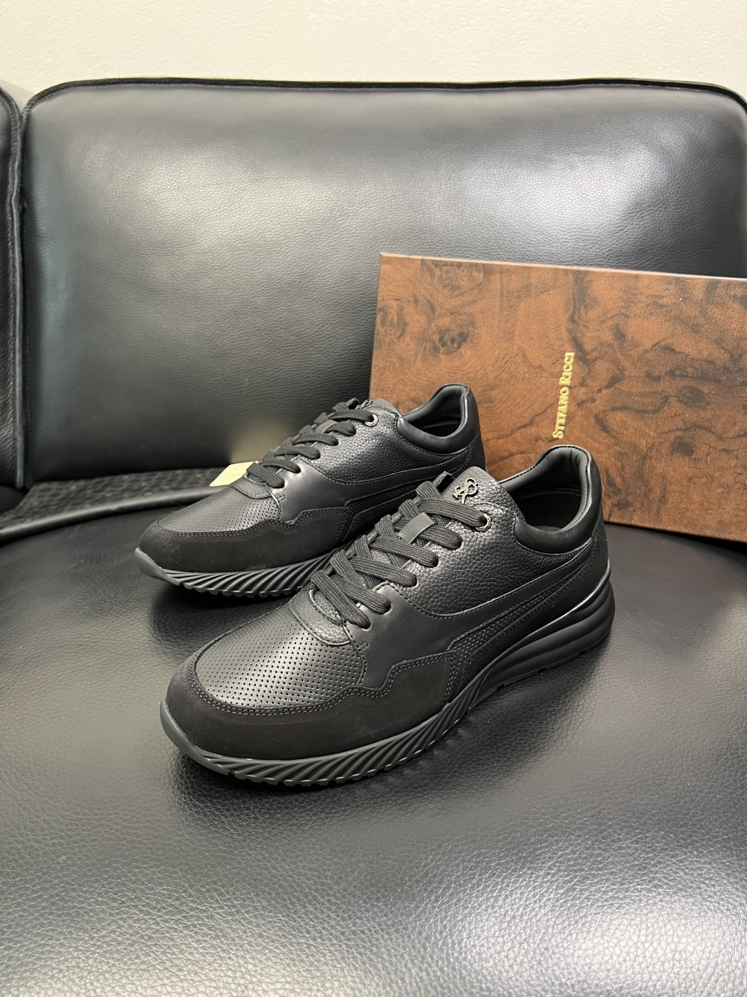 StefanoRicci 高品质 顶级工艺品 史蒂芬 劳尼治 专柜新品同步，鞋面意大利进口牛皮面料，进口