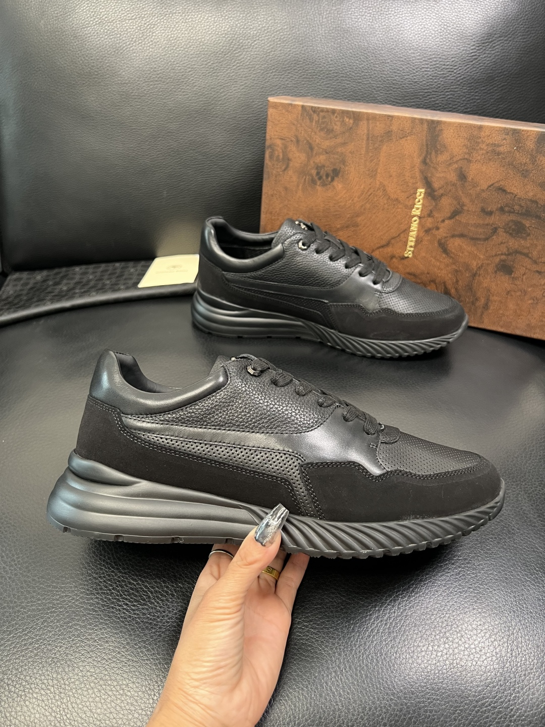 StefanoRicci 高品质 顶级工艺品 史蒂芬 劳尼治 专柜新品同步，鞋面意大利进口牛皮面料，进口