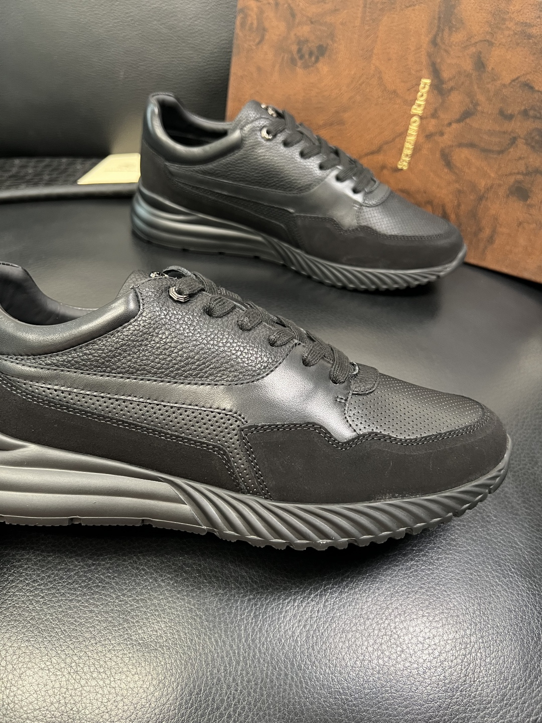 StefanoRicci 高品质 顶级工艺品 史蒂芬 劳尼治 专柜新品同步，鞋面意大利进口牛皮面料，进口