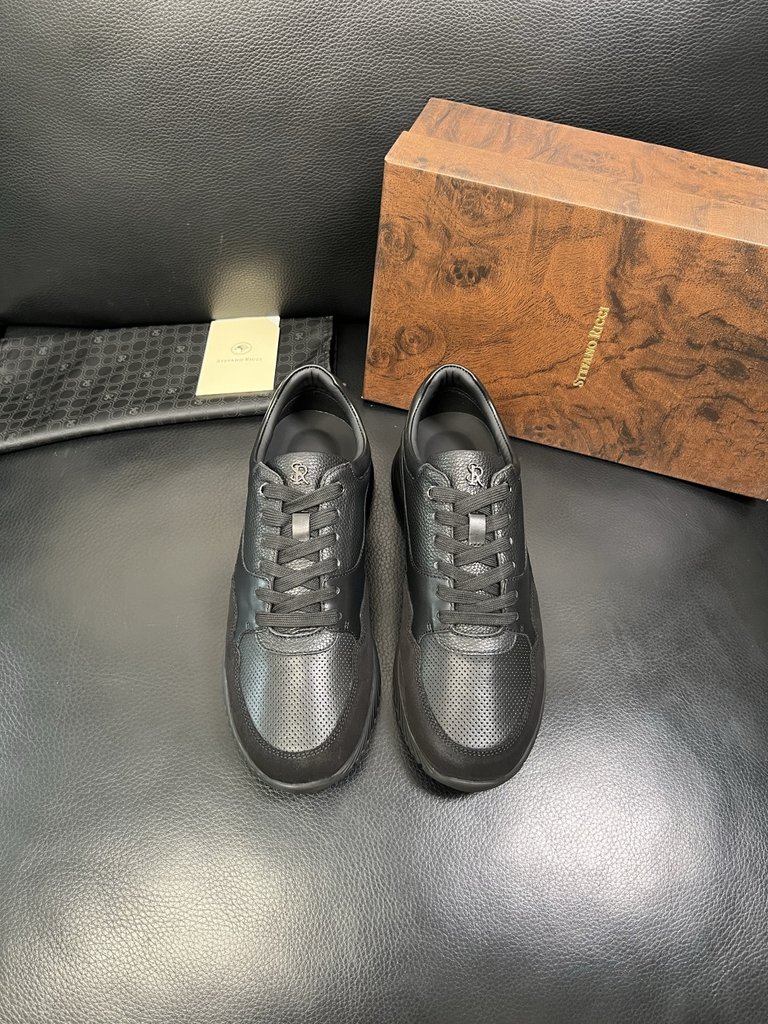 StefanoRicci 高品质 顶级工艺品 史蒂芬 劳尼治 专柜新品同步，鞋面意大利进口牛皮面料，进口