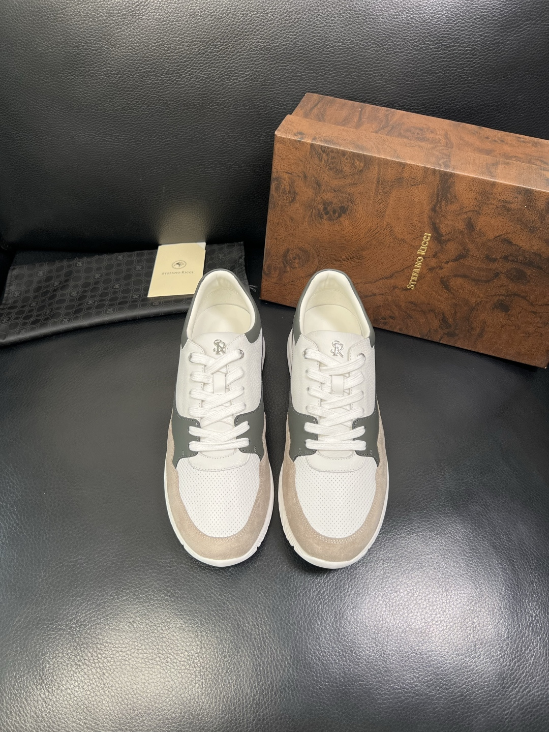 StefanoRicci 高品质 顶级工艺品 史蒂芬 劳尼治 专柜新品同步，鞋面意大利进口牛皮面料，进口