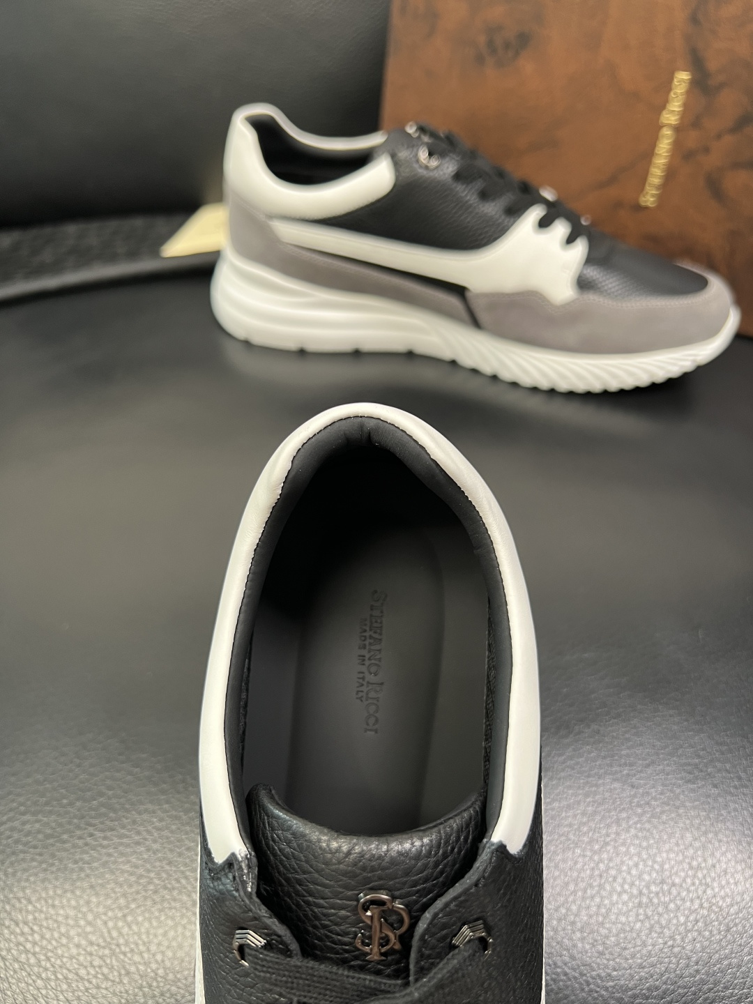 StefanoRicci 高品质 顶级工艺品 史蒂芬 劳尼治 专柜新品同步，鞋面意大利进口牛皮面料，进口