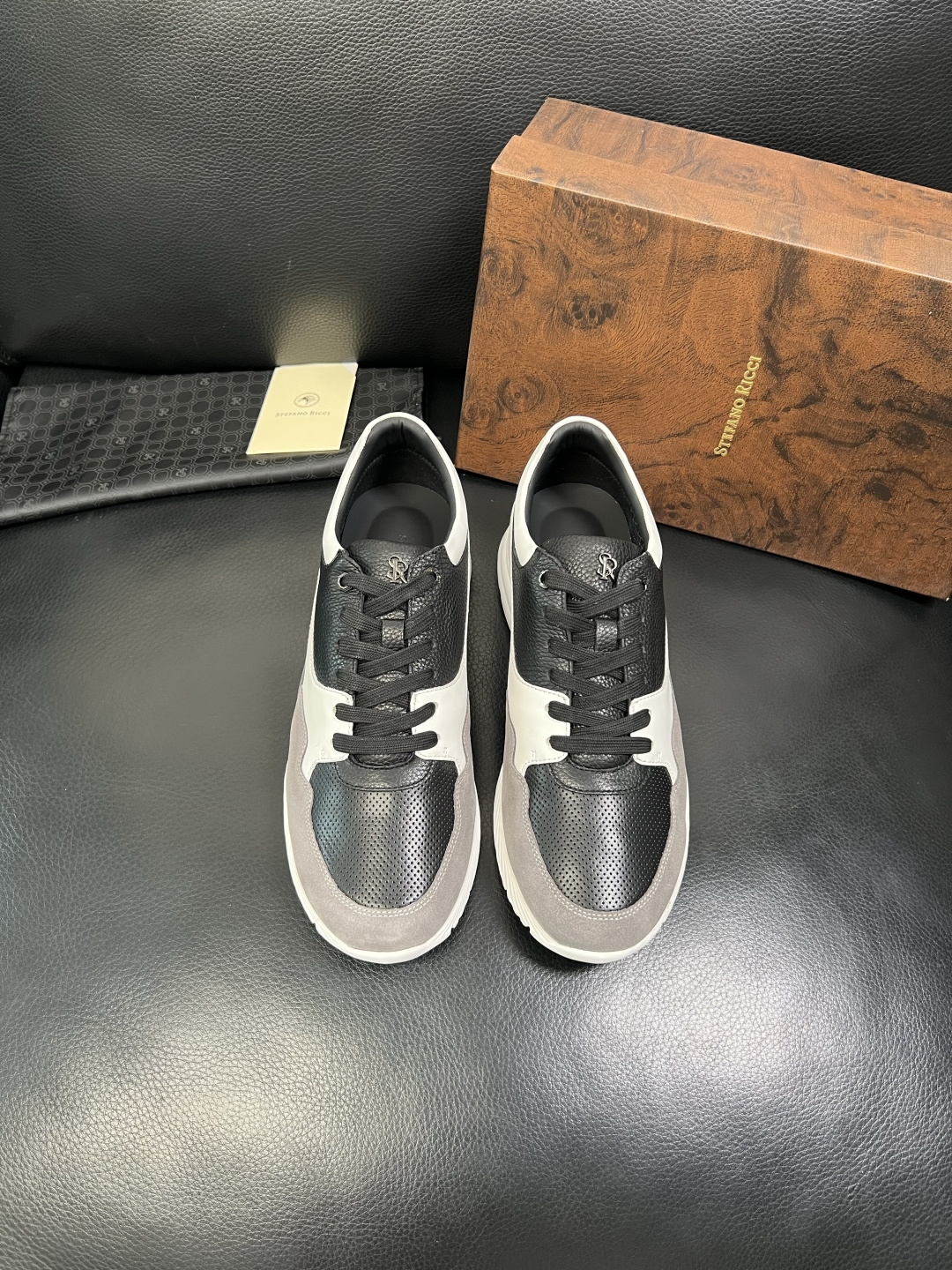 StefanoRicci 高品质 顶级工艺品 史蒂芬 劳尼治 专柜新品同步，鞋面意大利进口牛皮面料，进口