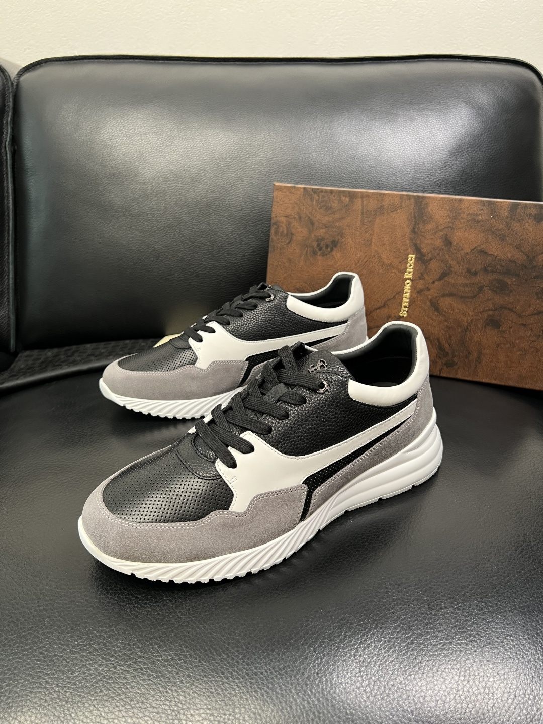 StefanoRicci 高品质 顶级工艺品 史蒂芬 劳尼治 专柜新品同步，鞋面意大利进口牛皮面料，进口