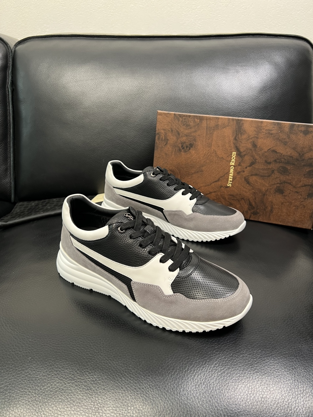 StefanoRicci 高品质 顶级工艺品 史蒂芬 劳尼治 专柜新品同步，鞋面意大利进口牛皮面料，进口