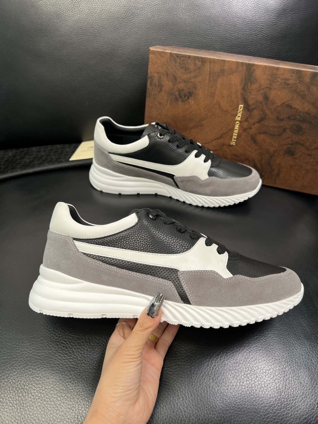 StefanoRicci 高品质 顶级工艺品 史蒂芬 劳尼治 专柜新品同步，鞋面意大利进口牛皮面料，进口